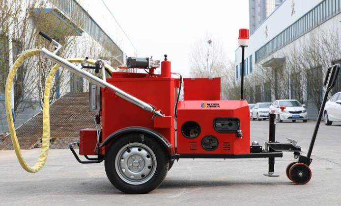 瀝青灌縫機(jī)磨合期，操作對(duì)了嗎